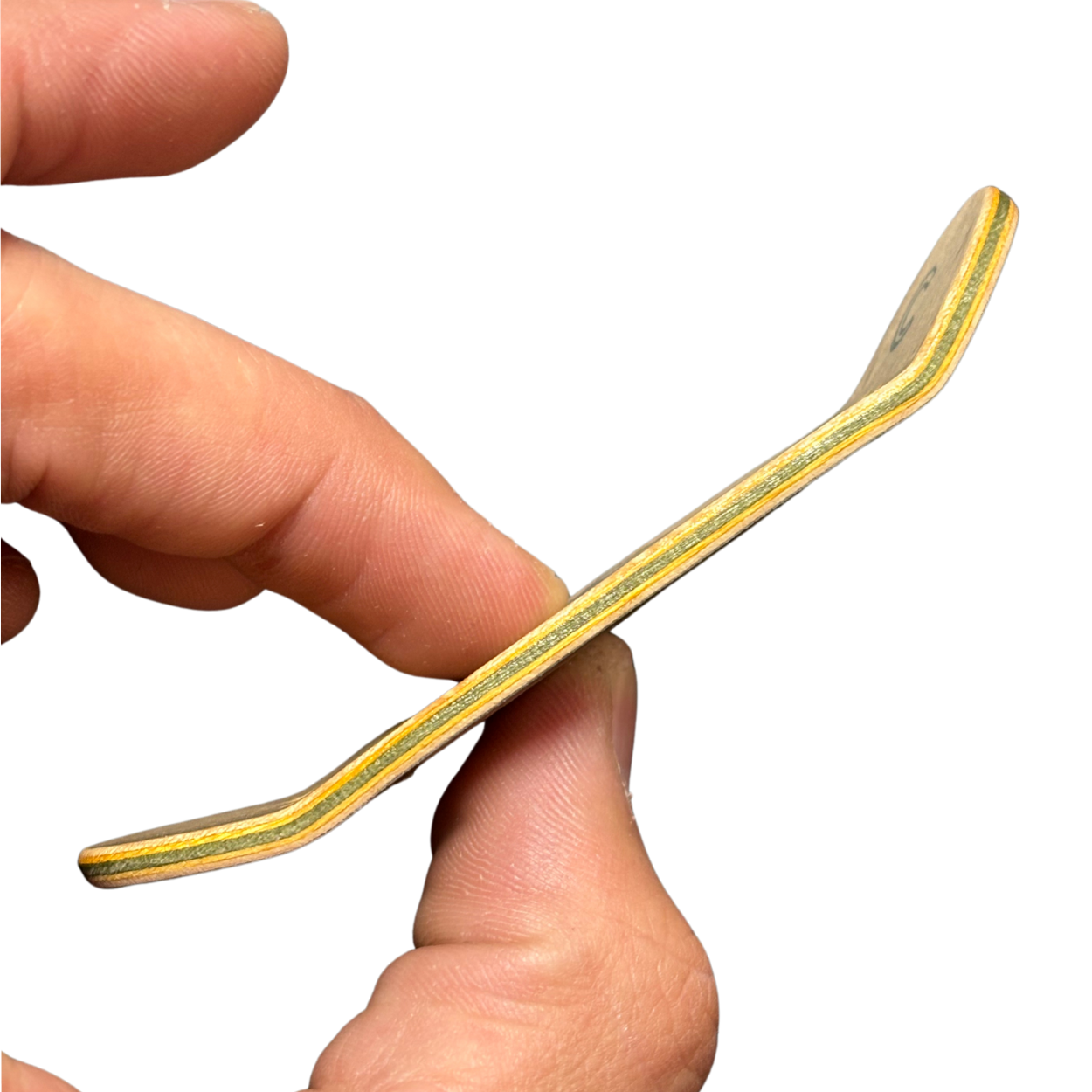 32.5mm Cracked Green/Gold Wallpaper